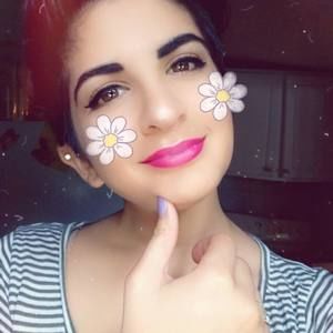 Meet your Posher, Carah